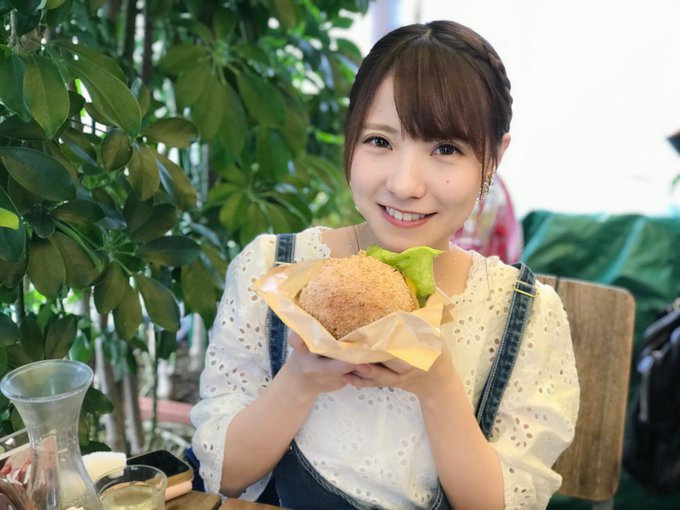 Twitterのコスプレ画像3