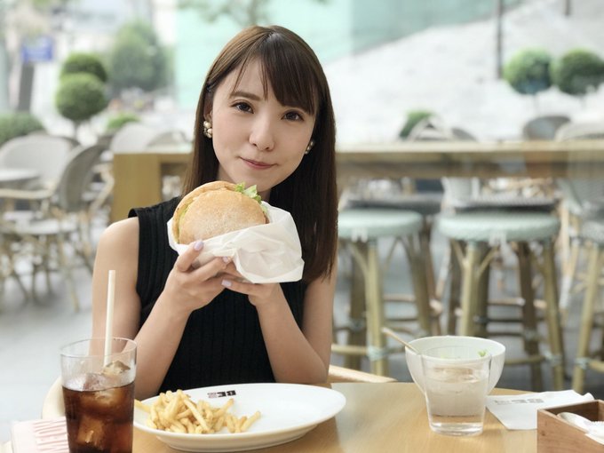 Twitterのコスプレ画像2