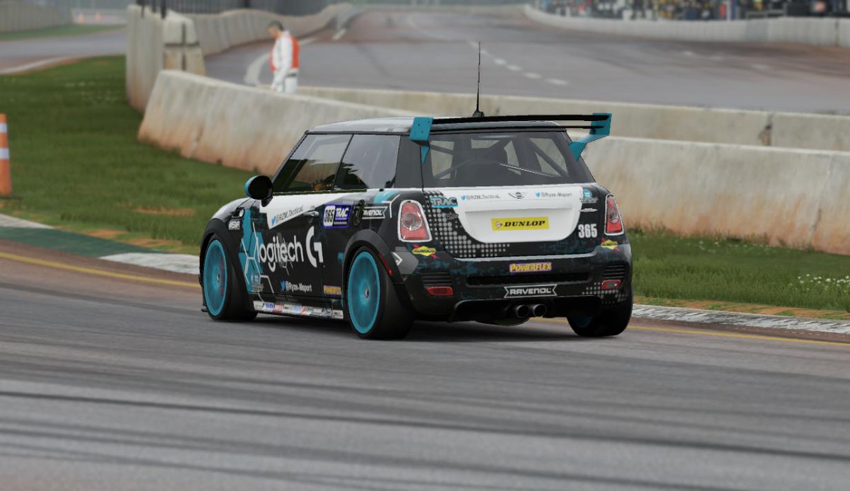 iTacticaL85's tweet photo. Going to mix it up this week for @forzatrac mini series π my tune for this weeks race it will be available to who ever wish to use it π@Ryze_Msport #RyzeUp #TacticaLTuning πͺπ https://t.co/rOxI0q5rF5