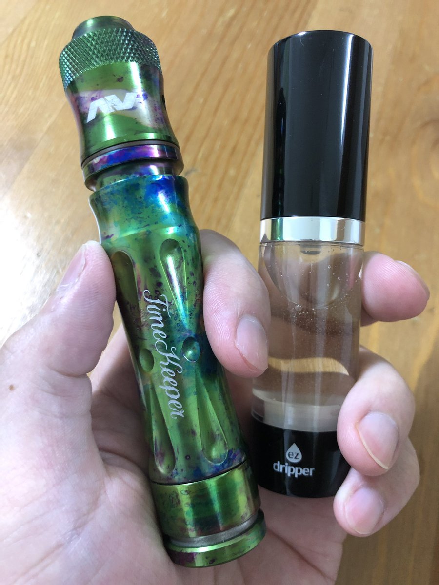 takobozu101's tweet photo. EZドリッパーやっと使えたw
明日からパナパン吸いまくってやる(*´﹃`*)
#VAPE
#AVIDLYFE
#STEAMBUDDIE
#BanaPan
#バナパン
#EZドリッパー
#EZDRIPPER https://t.co/LBX8nvlcyz