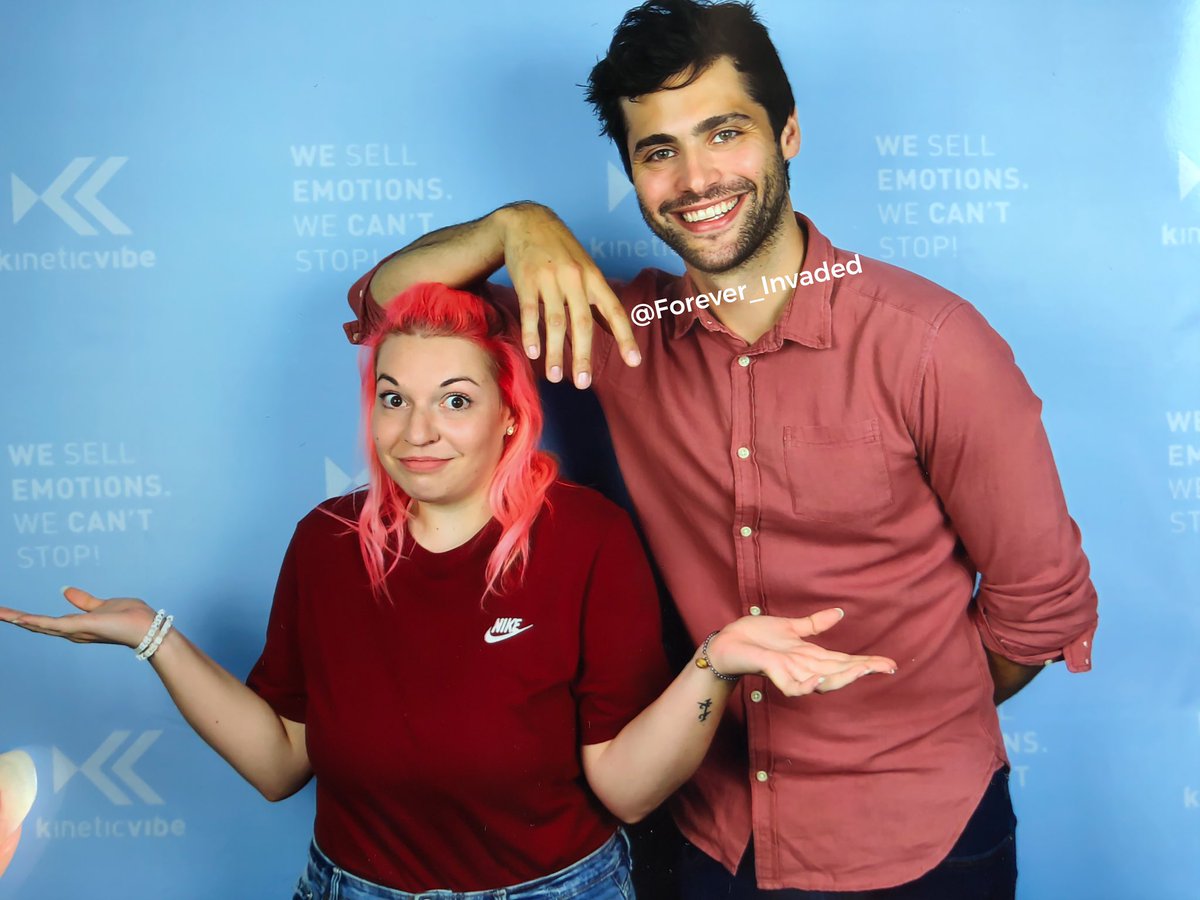 Forever_Invaded's tweet image. It’s already been a week since I hugged this little fluffy tree 🥺💙

#Shadowhunters #ITAInstituteCon3