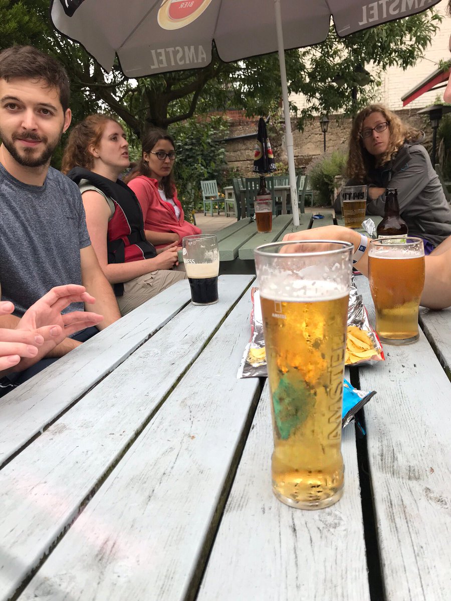AnitaScoonesPhd's tweet photo. Some photos from yesterday’s @EarlhamInst student social ‘Pub and Paddle’!🚣🏼‍♀️🍻 why go on a regular pub crawl, when you can canoe from pub to pub😝 great way to end the week! Love being able to arrange social events with a great group of people ☺️ #studentsocial #phd #phdlife https://t.co/YF1F4NletB