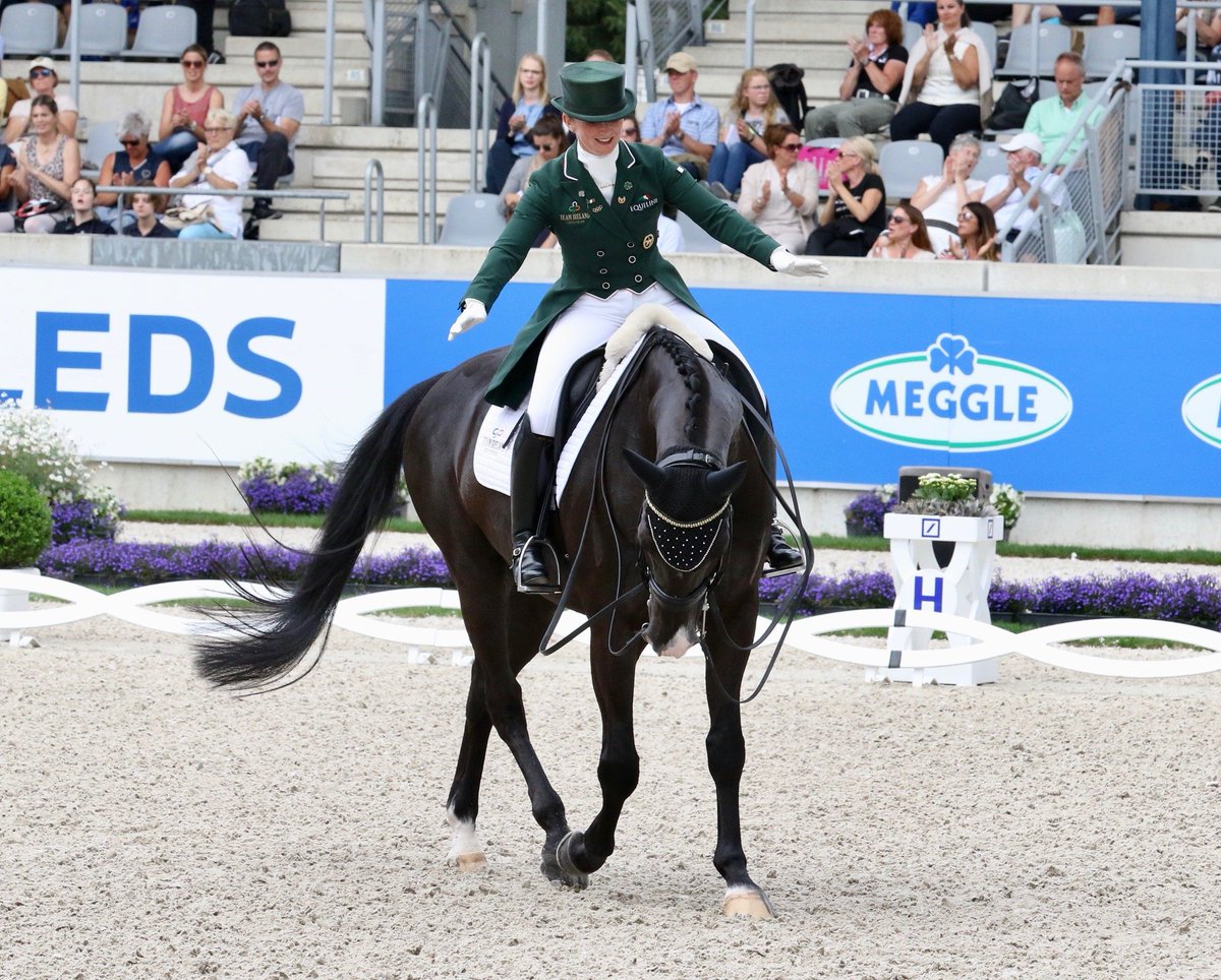 *FLASH* New Irish Record for <a href="/JudyReynoldsIRL/">judy reynolds</a> 
Judy Reynolds &amp; Vancouver K have set a new Irish record score of 75.894% in today's Grand Prix Special at Aachen in Germany - which tops the previous Irish GP Special record of 75.784% set by Judy 2 years ago also in Aachen <a href="/RTEsport/">RTÉ Sport</a>