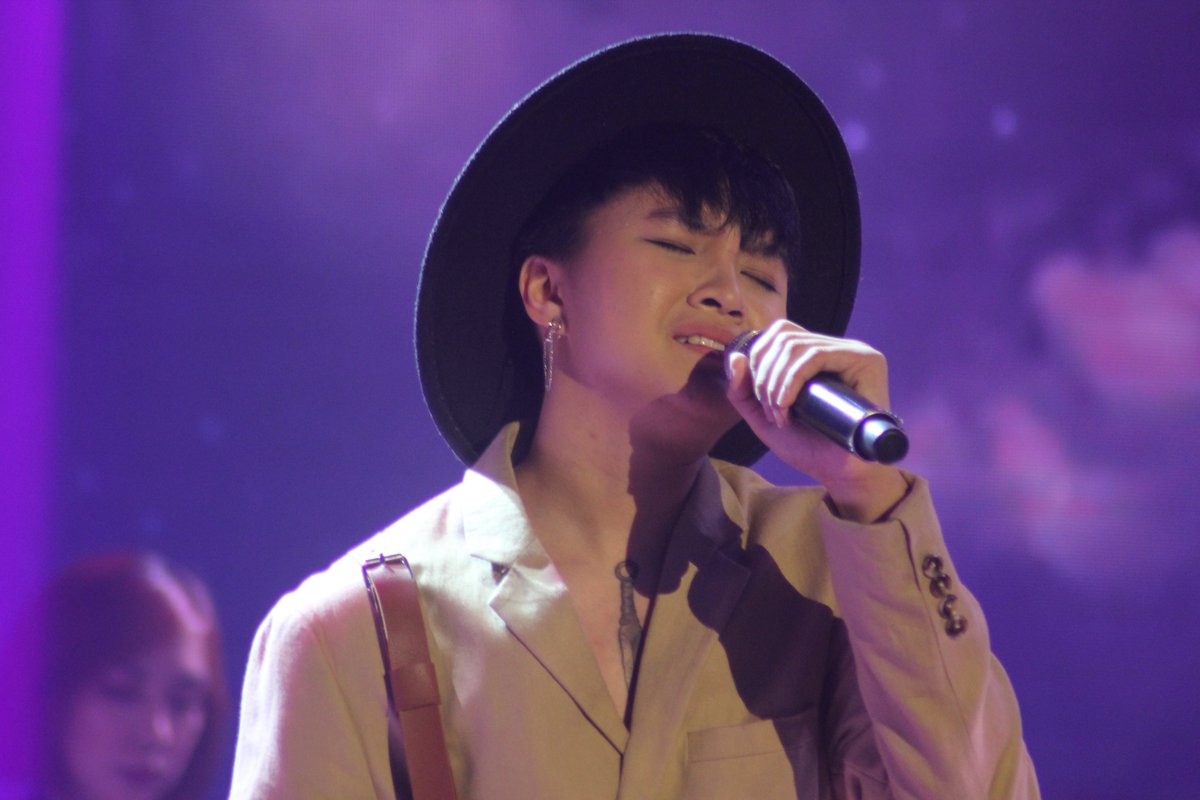 idolphilippines's tweet photo. Nagustuhan mo ba ang performance ni Elle tonight? #IdolPHTop6 https://t.co/mqfSapk65u