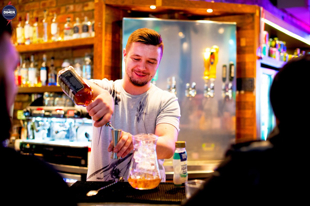 It’s raining, we’re pouring (Diner Hard Tea Pitchers that is 👌) #TheDinerUK