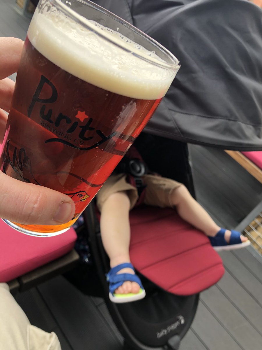 LeamingtonBeer's tweet photo. Parenting win! Boys asleep so I can check out he @FizzyMoonLeam beer festival. Lovely pint of cask @Purityale longhorn! #winning #drinklocal https://t.co/OSZVgome6H
