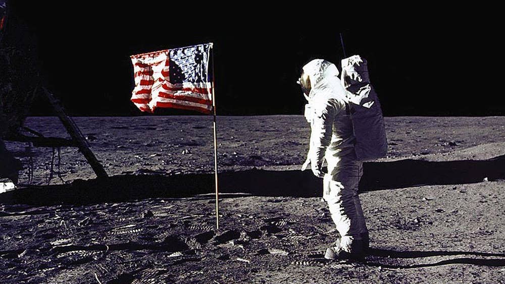 VisitGrapevine's tweet photo. "That's one small step for man, one giant leap for mankind."
-Neil Armstrong, July 20, 1969
Today marks a very important date in American #history, #spacetravel and #Texashistory!
#GrapevineTX #letstexas #gvtx #texastodo #moonlanding #nationalmoonday #moon #space #Apollo11 https://t.co/EBnjkvvFQU