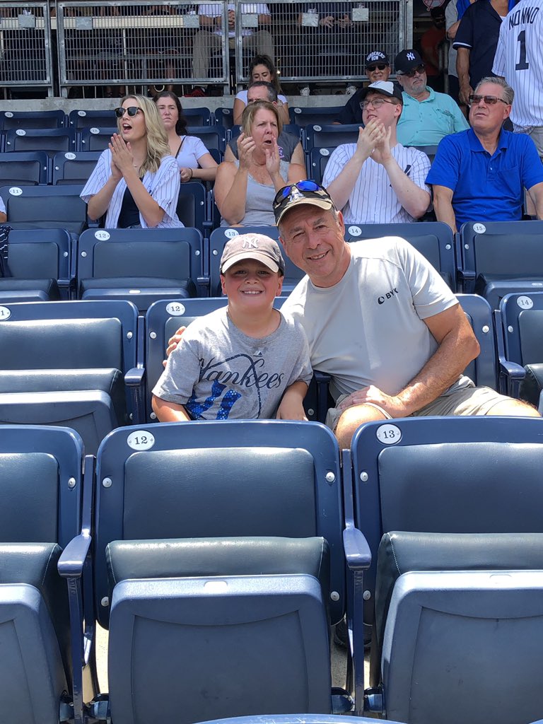 FarrellL_728's tweet photo. @Yankees @yankeestadium Totally classless move for this stadium to not allow sunscreen to be brought in so you have to buy something else- my father in law had to throw it out and there’s 0 shade where they are - really trying to get more money out of people who spent a lot of money on tix https://t.co/C57Nd9n1lf
