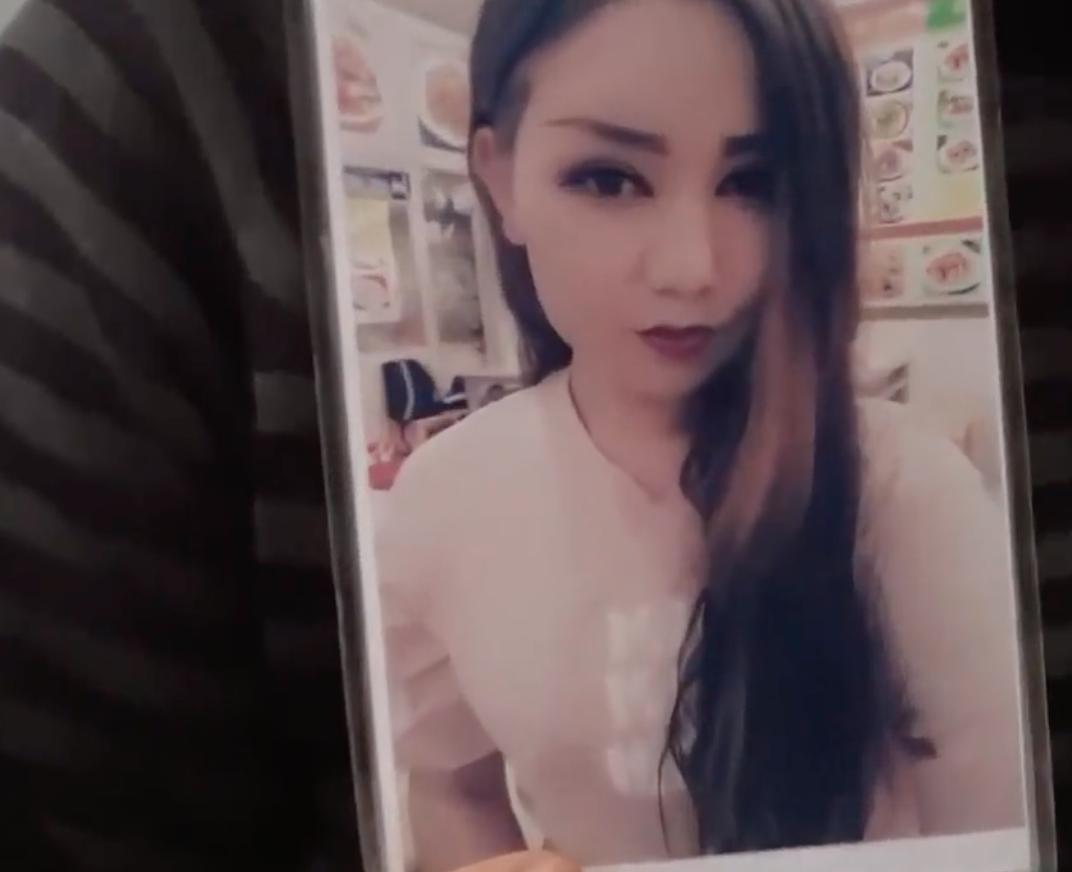 XJscholars's tweet photo. VIDEO TESTIMONY: After the publication of news about forced labor in Xinjiang, Razila Nural was released from a labor camp and put under house arrest. Her mother talked to her in early Jan, but now Razila is missing again.

via @atajurt_kazak https://t.co/kzhNyPvGbh