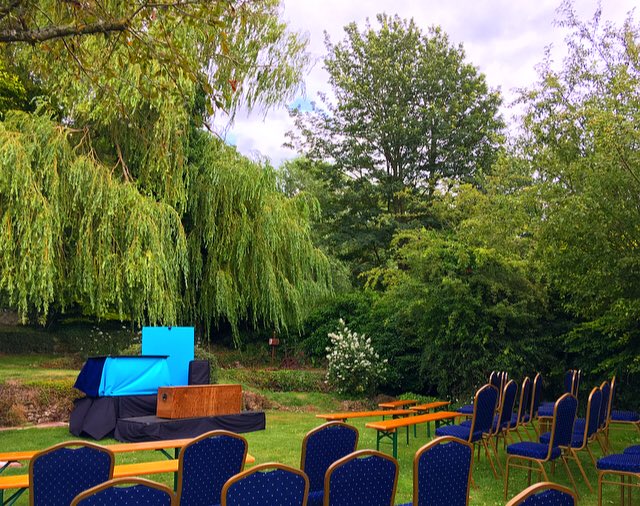 thisismytheatre's tweet photo. We’re all ready ahead of our first SOLD OUT show of #TheWindInTheWillows at #BellowsMill, #Dunstable! 🐸 https://t.co/UtjTQttFht