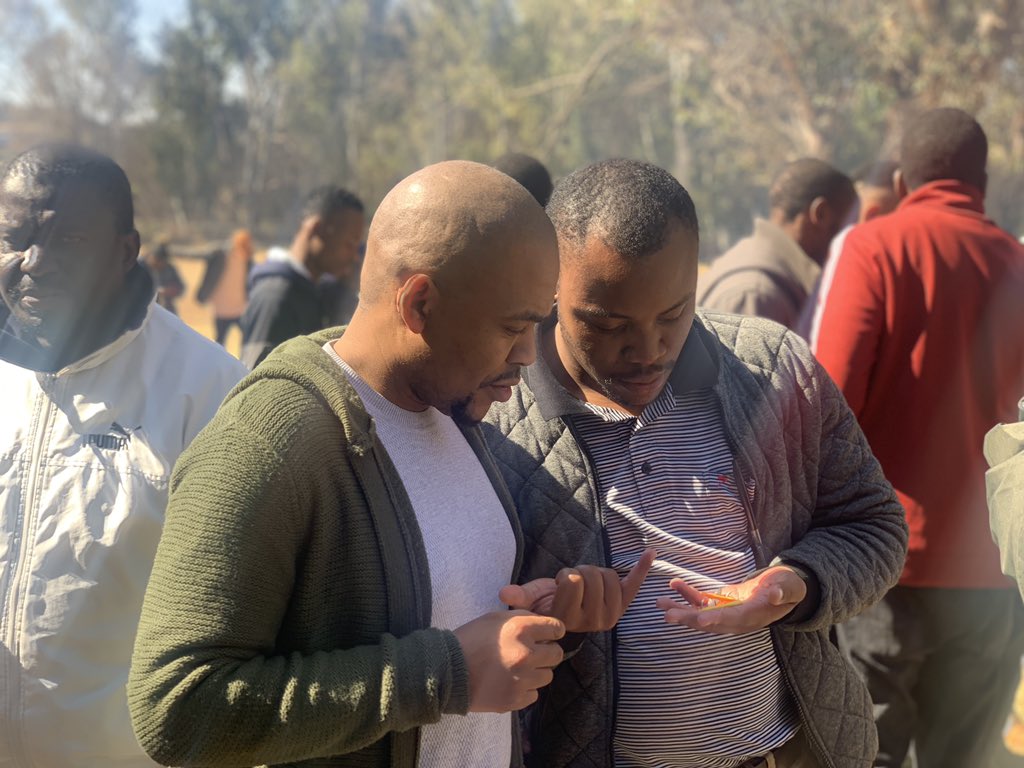 audas_vanschoor's tweet photo. Best weekends is #EncounterWeekends 👏🏽
.
.
#Encounter #Fridaynight #Worship #God1st #EncounterChangesEverything #NationBuilder #AllOutJesus #JustOneDrop #EncounterWeekend https://t.co/NQYfQn139L
