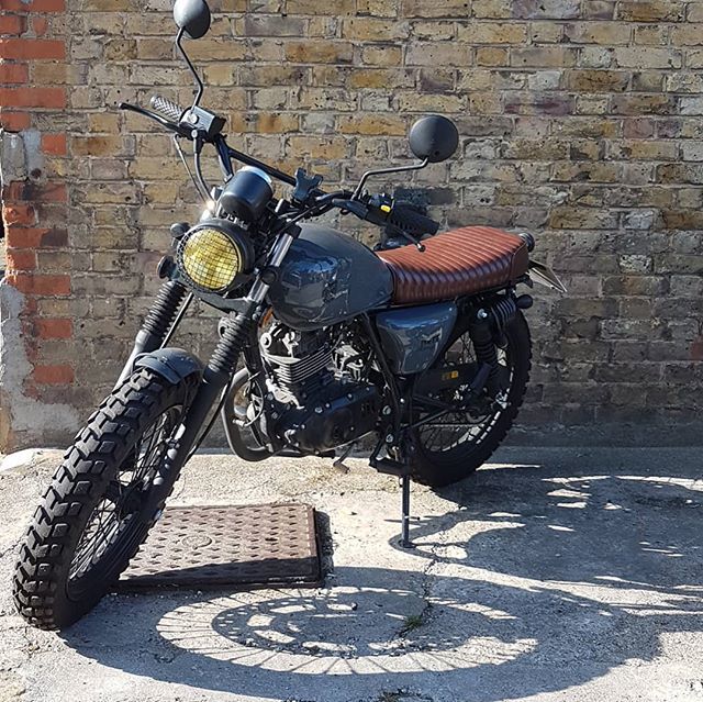 BMGscooters's tweet photo. This has got to be the best moment of the week-end! The rain has gone, and the sun is out. Off we GO! #twowheels #muttlife #readytodiscover #followmeto #travel #weekendtravel #muscle #adventure #biker #motorcycle https://t.co/PKnXHCxnol https://t.co/f95vpGKHi6