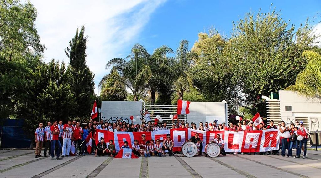 ClubNecaxa's tweet photo. ¡En la apertura de un nuevo torneo, queremos felicitar a @LaPopularDRayos por su séptimo aniversario!
Los esperamos esta noche para apoyar a nuestro equipo
#FuerzaRayos https://t.co/3pXOVMa5Mz