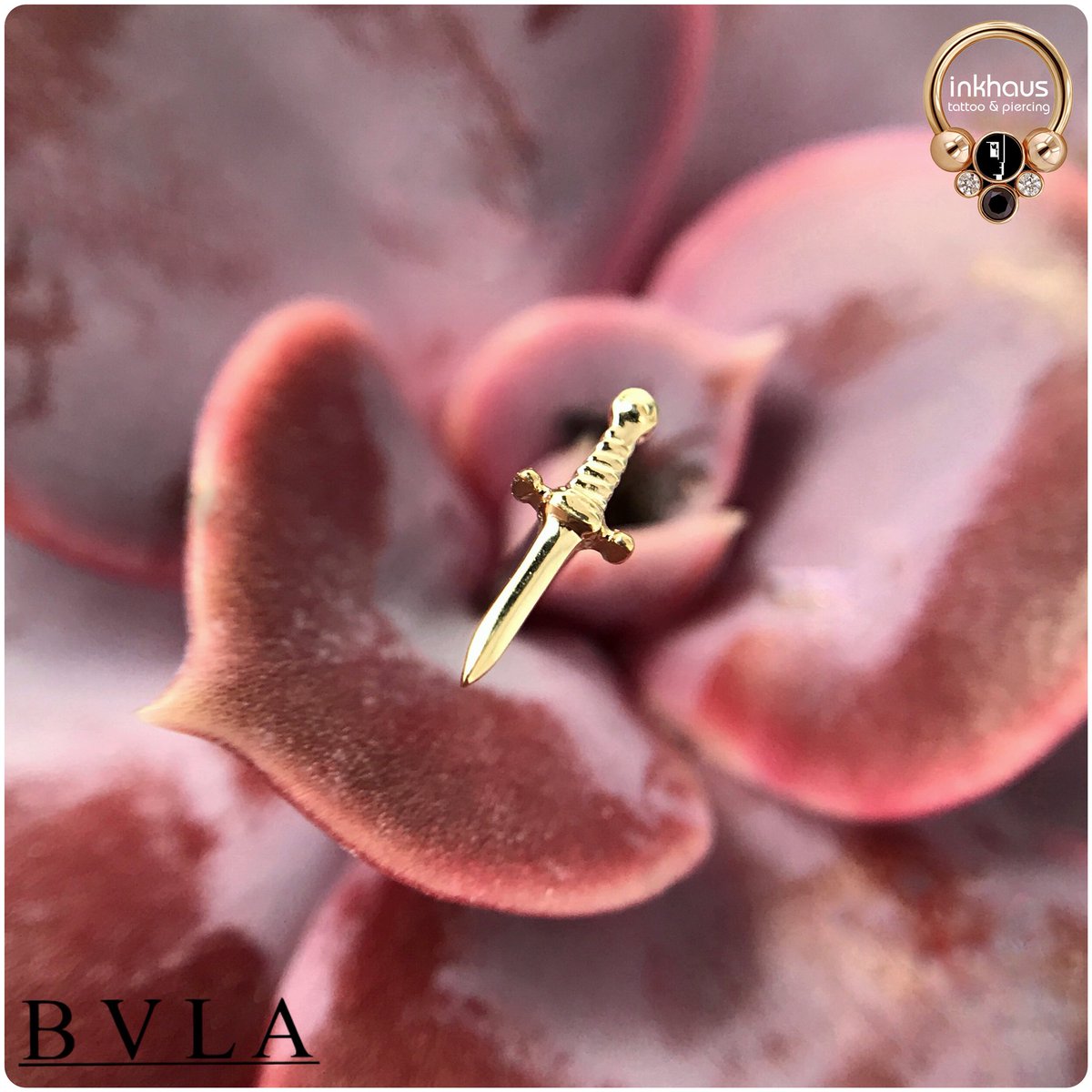 Looking sharp! I knew it wouldn’t be long before these super cute 14 karat gold ‘Slasher’ daggers from <a href="/BODYVISIONLA/">BVLA</a> started getting snapped up! 🗡 This client decided to have her ear lobe pierced with one in yellow gold and it looks really stylish as a statement piece. ✨ #yarm