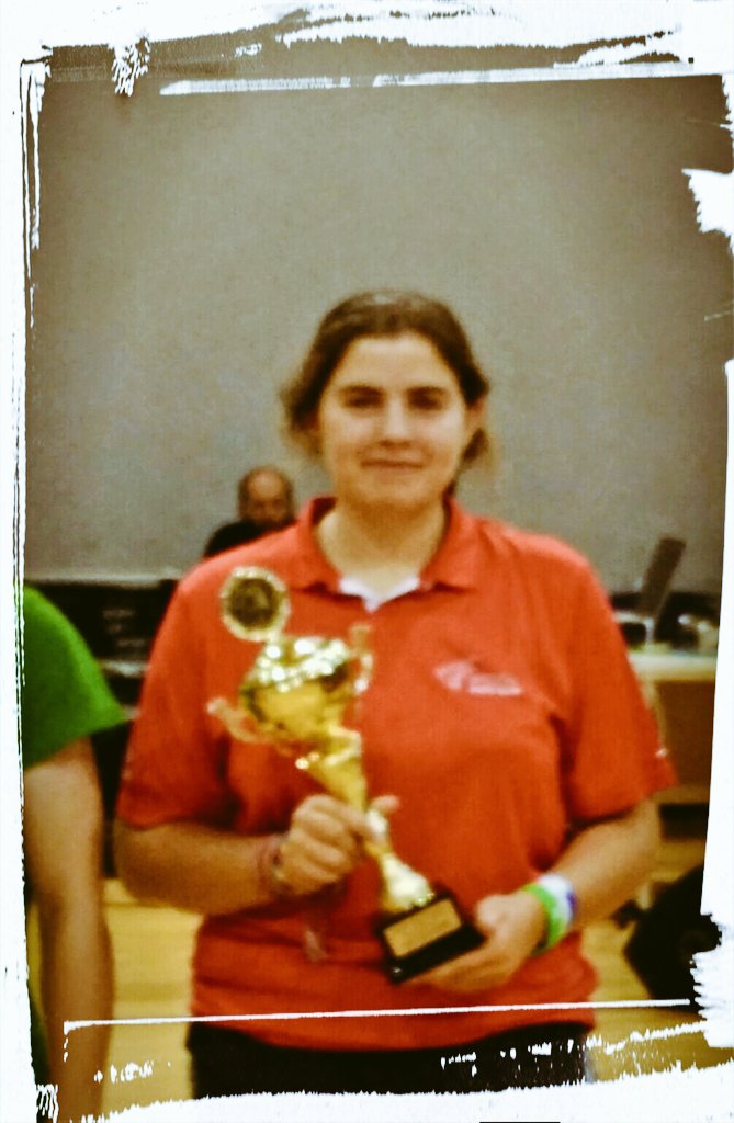 JuegosEMDE's tweet photo. El mejor premio y el que nos quedaba por llevarnos, después de una magnífica experiencia deportiva y de convivencia, era un Fair Play y ha sido el de 🏀 femenino. Este galardón es para.......Candela de @bvmelsoto https://t.co/ktnENu0nyB