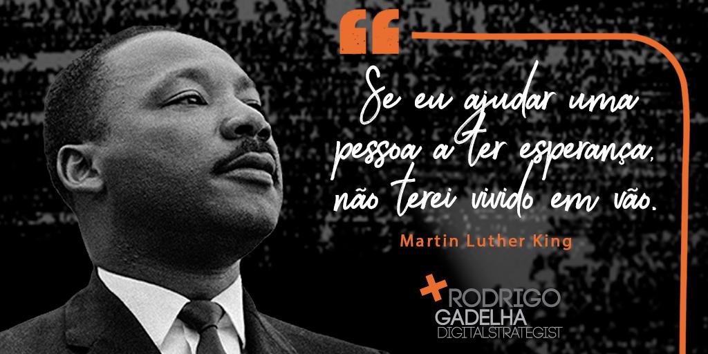 rodrigogadelha's tweet photo. A Educação muda o modo de vida das pessoas. E quando você ensina você não só muda as pessoas, dá esperança e ainda aprende demais. 💪🏻

#RodrigoGadelha #MartinLutherKing #MarketingDigital #FazerAcontecer https://t.co/DXqm86JswB