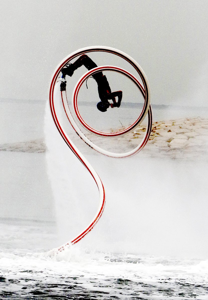 tadasi69's tweet image. JJSF第３戦、9月14日、15日ですね。
場所は、二色浜海浜公園
フリーフタイルは、近畿ではこの１戦のみです。
いやーめっちゃ楽しみです。
写真撮影、動画撮影ＯＫです。
世界ランカーの日本のプロ達の凄技です。
＃ＪＪＳＦ
＃フリースタイル
＃アクアボード