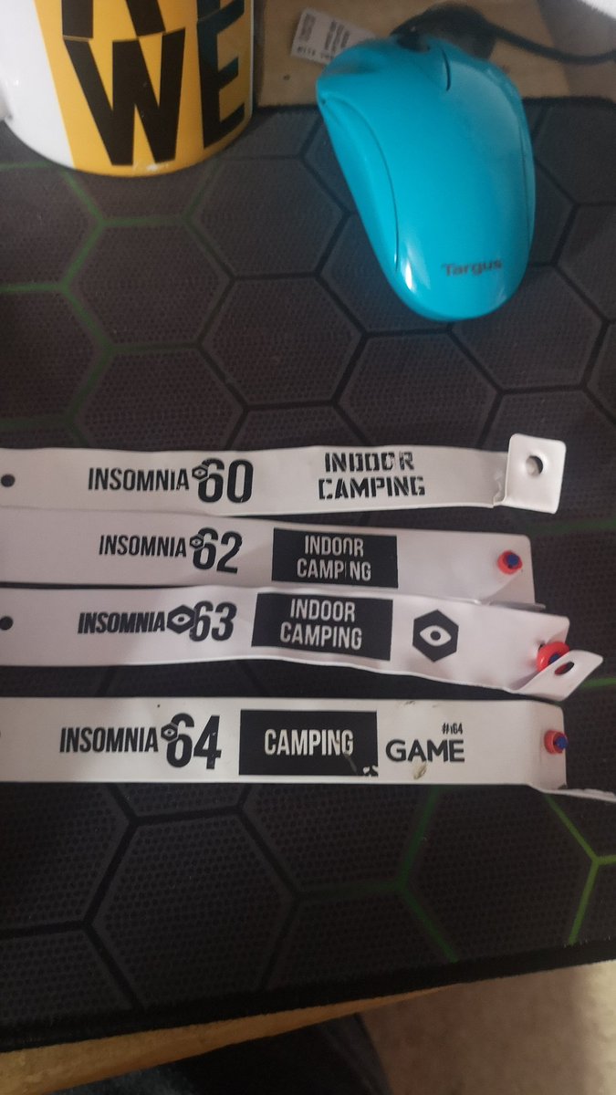 haz227's tweet photo. Am I the only freak that likes to keep their wristbands after an event? #i60 #i62 #i63 #i64 @IGFestUK https://t.co/42r8lAjPWu