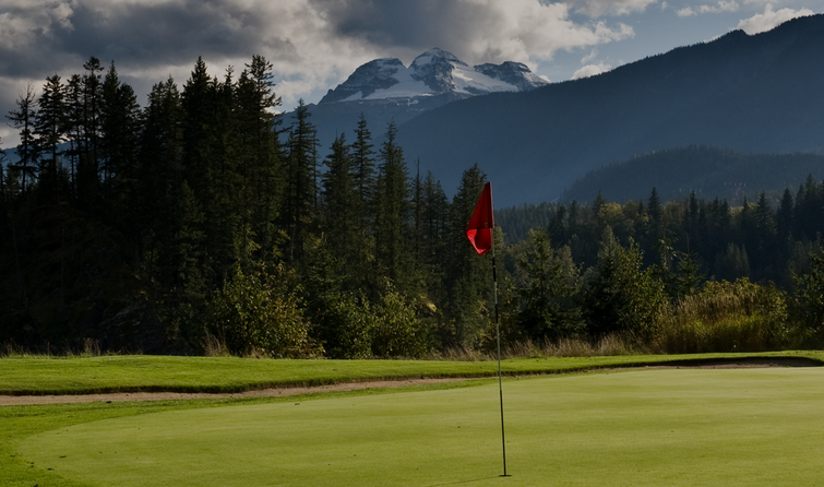 RevelstokeMotel's tweet photo. Golf and stay packages now available! 
🏌️Starting from just $84.72 per night, per person. 
.
#therealstoke #revelstoke #itstimetotravel #revelstoked #explorecanada #roadsidecanada #travelBC #revelstokebc #revelstokelife #kootneys #explorebc #revelstokehotel #revelstokemotel https://t.co/IkshxxNjbN