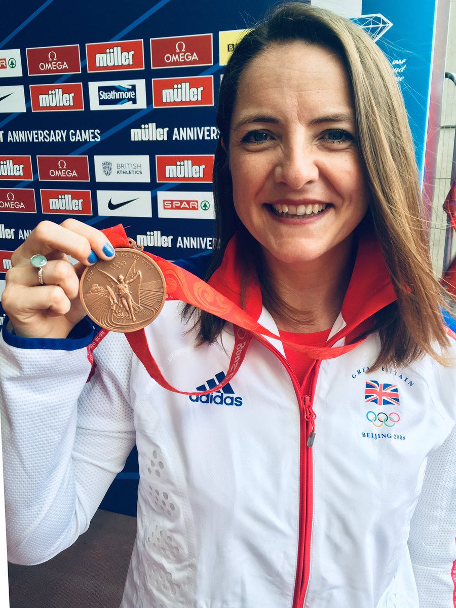 BackstraightB's tweet photo. Olympic BRONZE medalist @goldiesayers 🥉😄🎉 @London_DL #DrugCheatsOut https://t.co/ccfqrqN27m