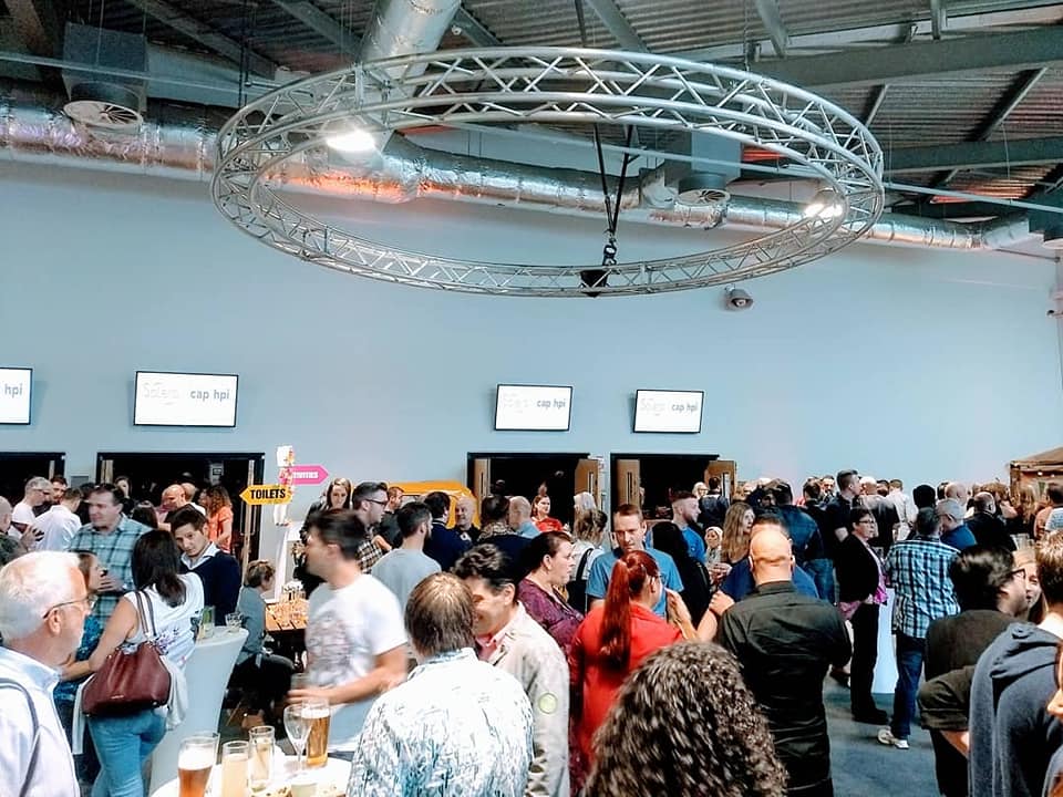 CoastersBand's tweet image. We had a great time playing @RoyalArmouries with @ZestMEUK yesterday. Wonderful venue with wonderful people!