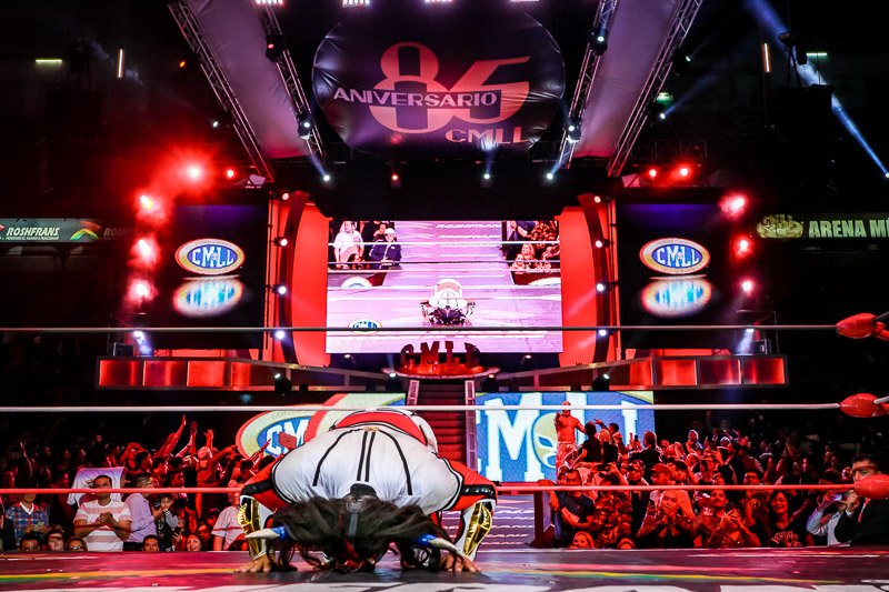 CMLL_OFICIAL's tweet photo. 📸 ✨✨✨✨✨✨✨✨ 📸
FOTOS: Reporte del #ViernesEspectacularCMLL en https://t.co/QVyXEAWlxM
¡Liger dijo adiós a la @Arena_MX con una victoria!
📸 ✨✨✨✨✨✨✨✨ 📸
#LigerCMLL https://t.co/qW5vD1e7qS