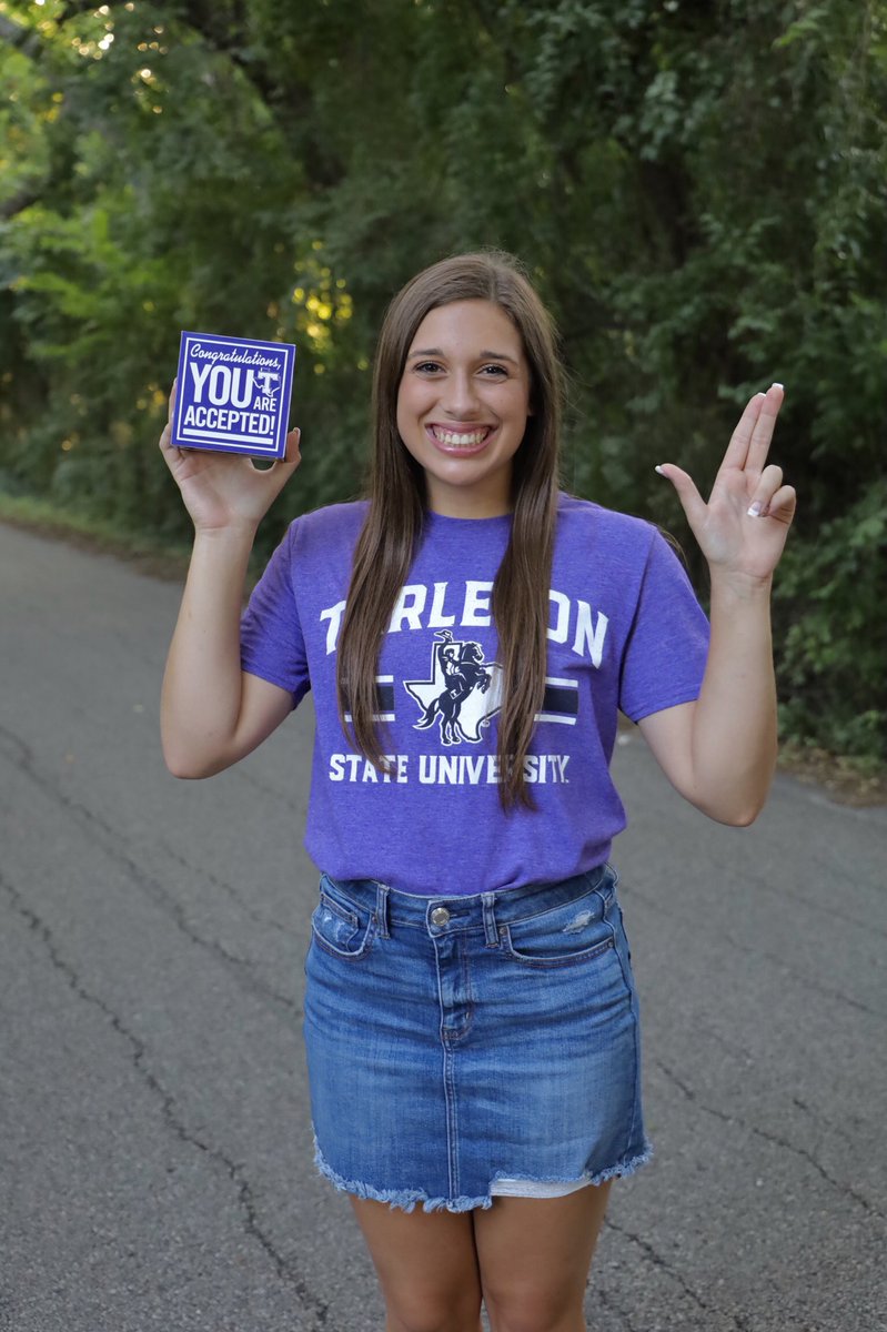 AshlynBlazek's tweet image. #Tsu24 #Tarletoncube @TarletonBound 🎉💜