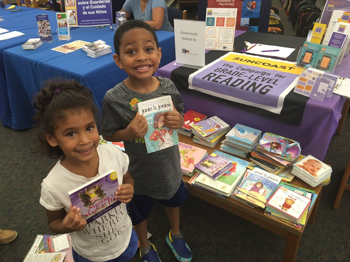 SRQAaronReads's tweet photo. Lucian and his sister LOVE books! @Hope4C_us Day Of Hope. @SuncoastCGLR https://t.co/yfAdepDlOx