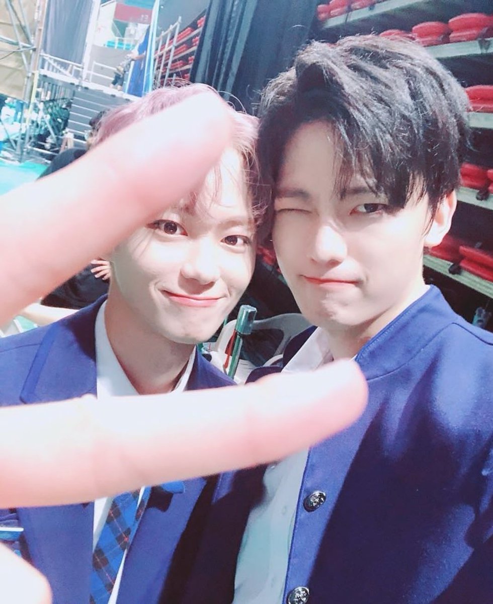 IN2IT_U's tweet photo. [PIC] 190720 #인투잇 Kim Sunghyun Instagram Update with Produce X 101 Trainees #성현 #김성현 https://t.co/53wwxwFEm2