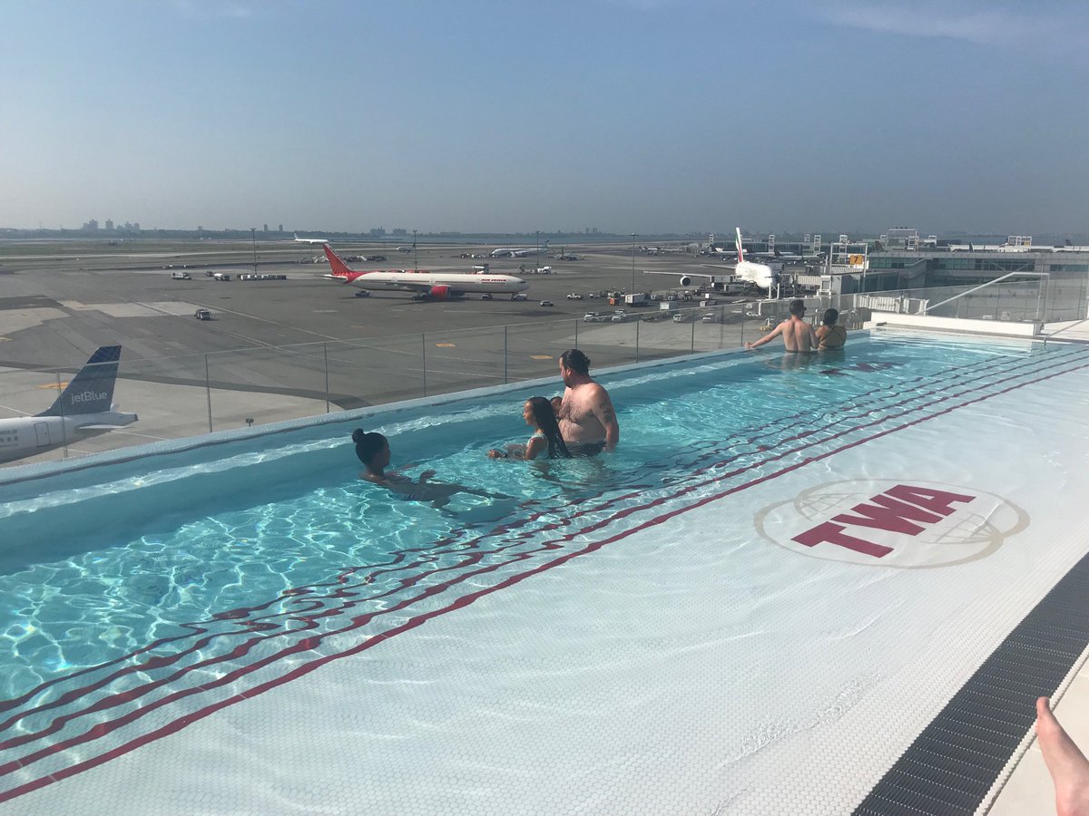 3 flights down yesterday. Started on a sea plane. A brief stop at the “sea” at the airport and one more leg to go!