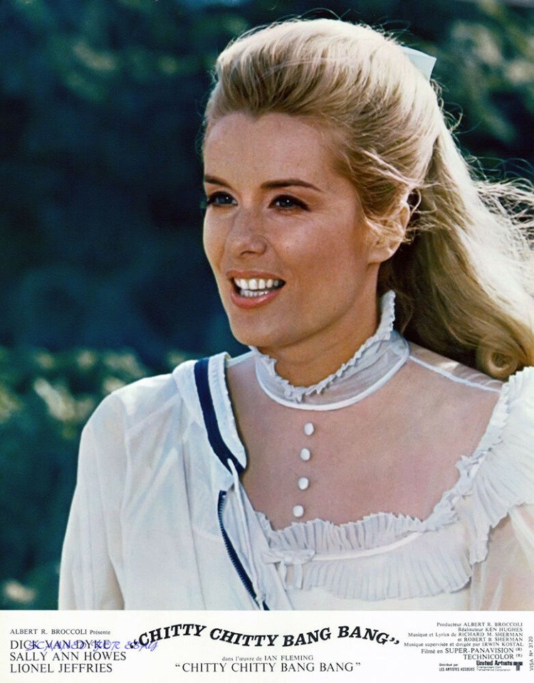Happy 89th birthday to Sally Ann Howes, born on this date in 1930. 