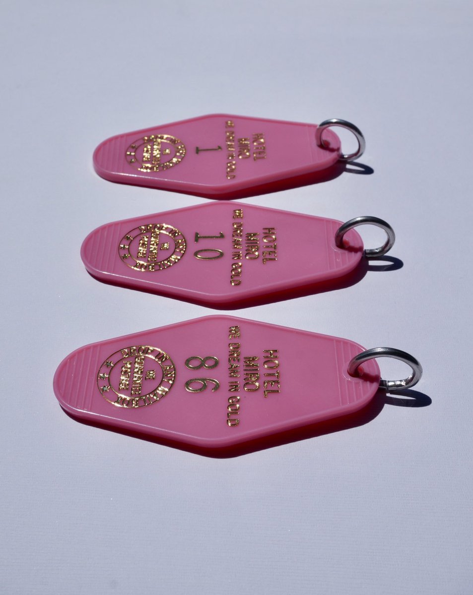 _miro_designs's tweet photo. The 5 birthday keychain winners were just announced on our IG stories! Were you a winner?? Tweet us pix of your keychains when you get them!!! 💝 https://t.co/J29Gv1cgbA