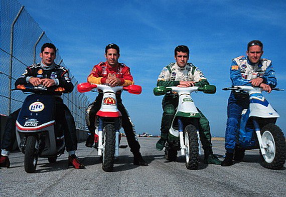 jackson2lincoln's tweet photo. Hoje, é dia do AMIGO! Segundo relatos da época, estes caras tinham amizade muito forte.
@maxpapis @TonyKanaan @dariofranchitti e #GregMoore99
Procede, Max e Tony? Inesquecíveis, assim como a temporada 99 da CART. https://t.co/P84z5l4ioP