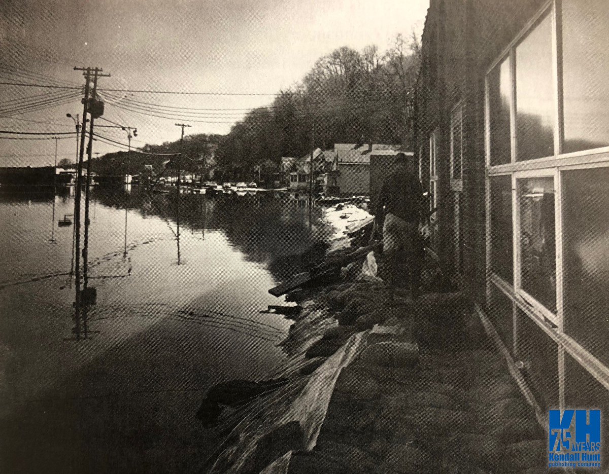 KendallHuntK12's tweet photo. Dubuque, IA (along the #MississippiRiver) is the home to our main offices. Spring 2019 marked the longest-lasting flood levels since 1927. In April 1965, our former downtown offices experienced historic flooding before the construction of flood walls. #75YearsInTheBooks https://t.co/mAulKUYlr0