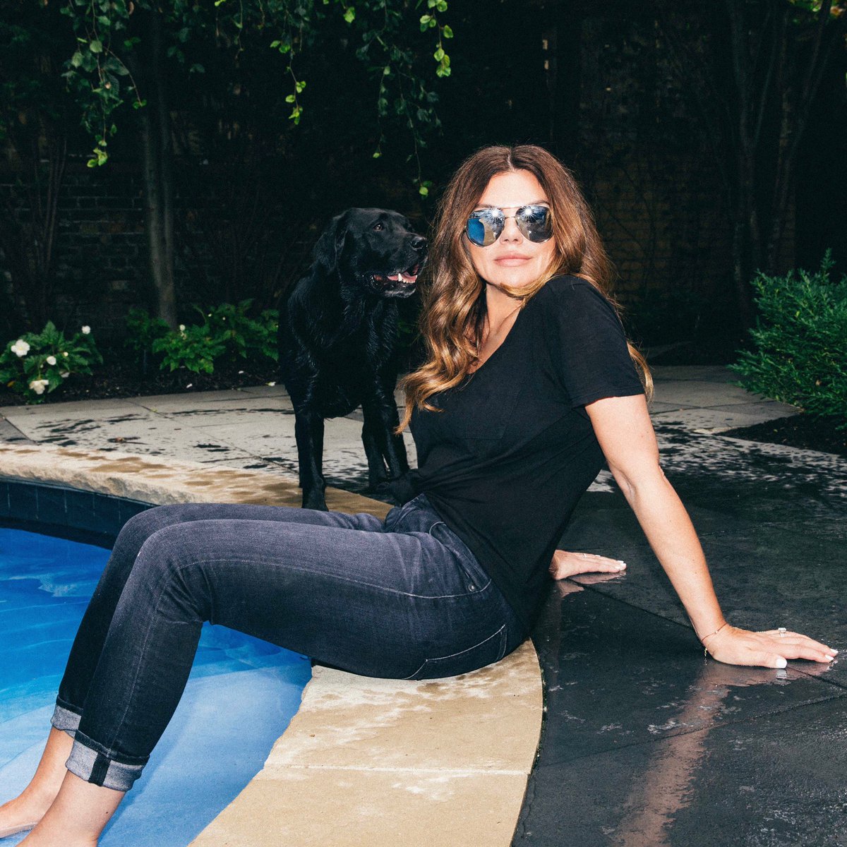 natashankpr's tweet photo. Saturday plans: spend some quality time with #koddog πΆπ€ #HomeSweetHome https://t.co/bcRoYYM05u