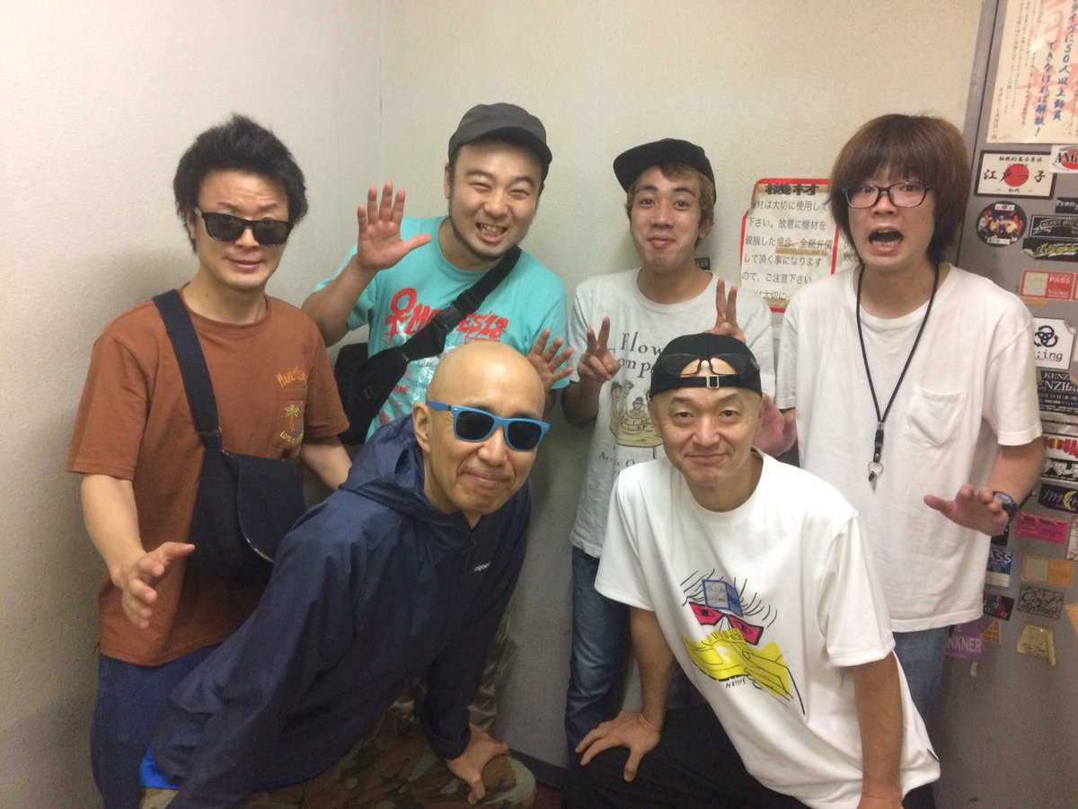 ユタ州 公式 Ar Twitter サンプラザ中野くん パッパラー河合さんと 爆風スランプの大ファンのドラムたけ 念願の共演で歓喜のこの表情 偉大な先輩の背中を追いかけるように 走る走る俺たち 疾風音祭