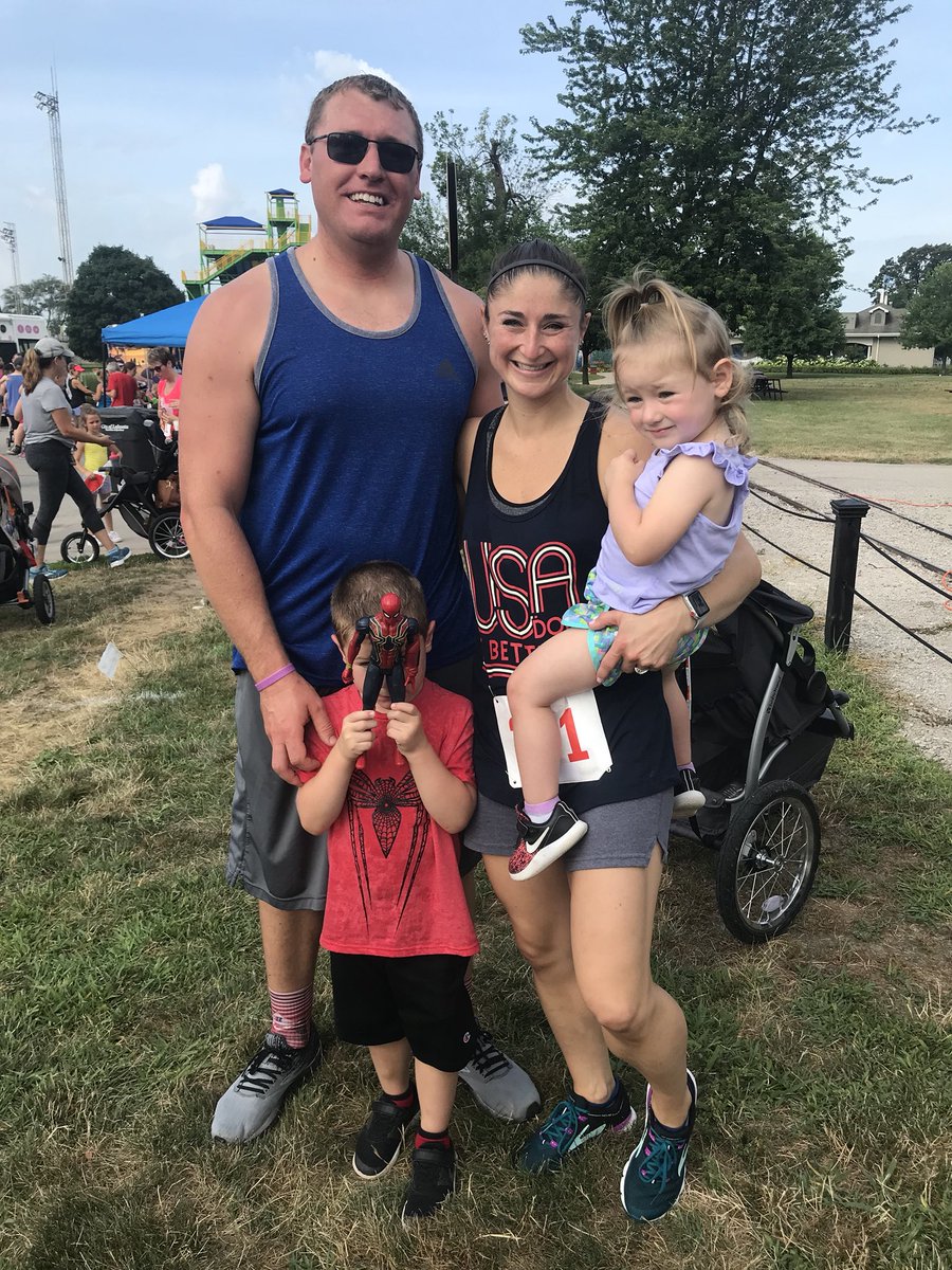 MrDJJensen's tweet photo. We all had a great time at the #ZooRunRun this morning! https://t.co/zV84afxPsh