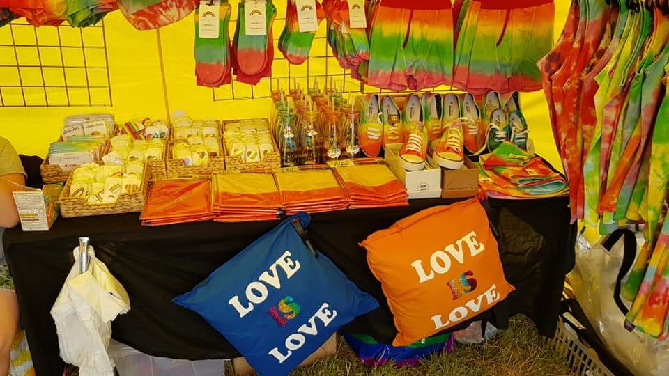 Whoop whoop #pride is in full swing. Come and see us, you cant miss us lol #colourtheworld #tiedyerocks #loveislove #crafturday <a href="/northernprideuk/">Northern Pride</a> <a href="/No26gourock1/">no26gourock</a> <a href="/Crafturday_/">#Crafturday</a>