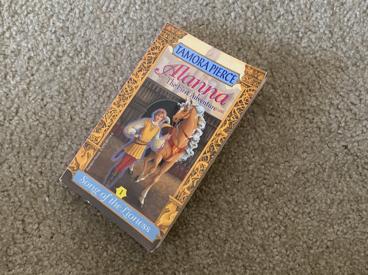 di_reads's tweet photo. Hour 10 of @24in48readathon and I’m at 1:48. I finished my first book and oh wow does it feel great to return to a favorite world. @TamoraPierce’s characters are like old friends. Hi, Gary and Raoul. I forgot how much I love Coram. On to In the Hand of the Goddess #24in48 https://t.co/31rJgYPWlK