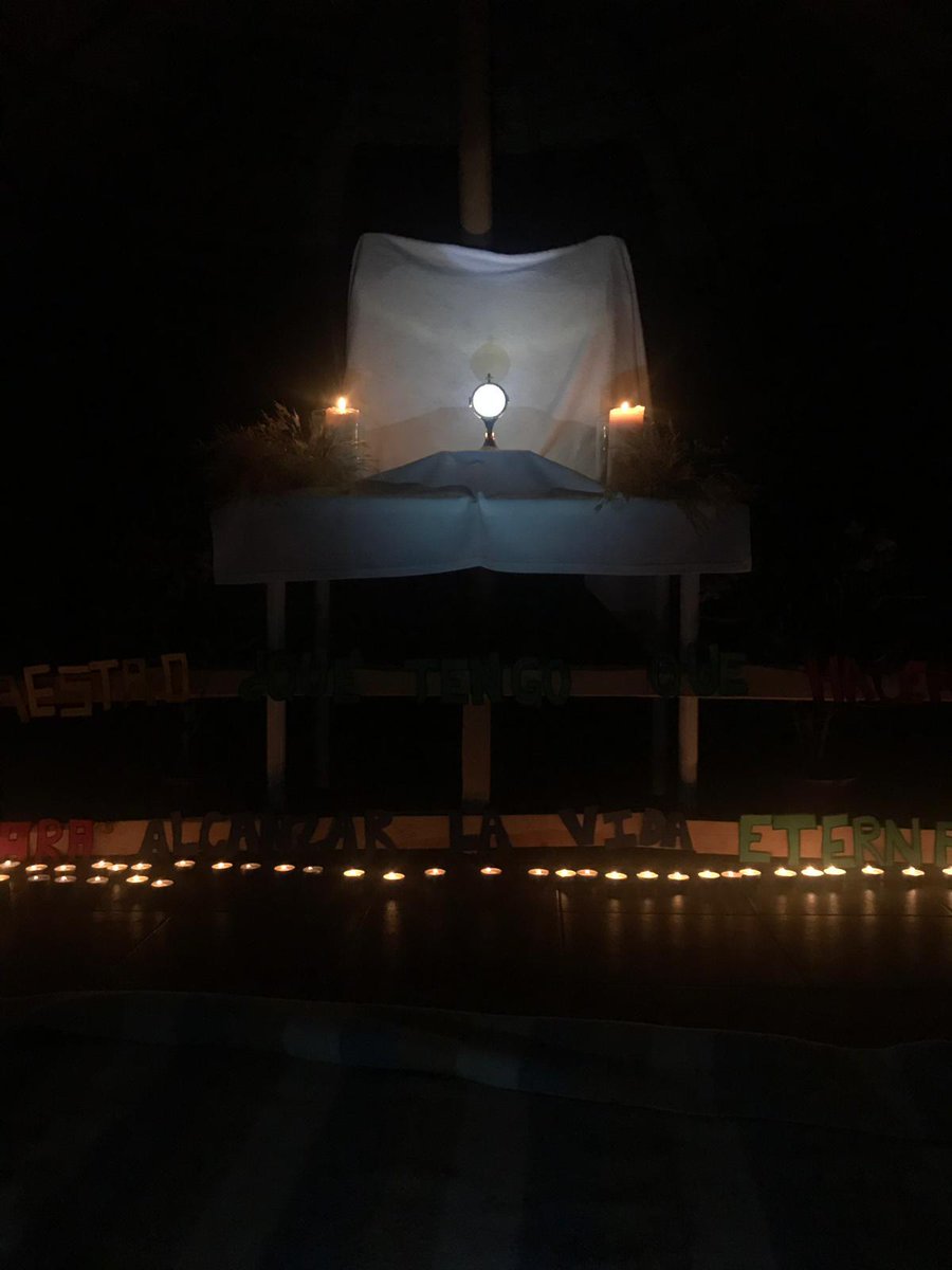 edith_stbc's tweet photo. Maestro, ¿qué tengo que hacer para ganar la vida eterna?
Lc 10,25-37
#StbcUnidosEnTi #StbcNavares2019 https://t.co/cOhoutNr4T