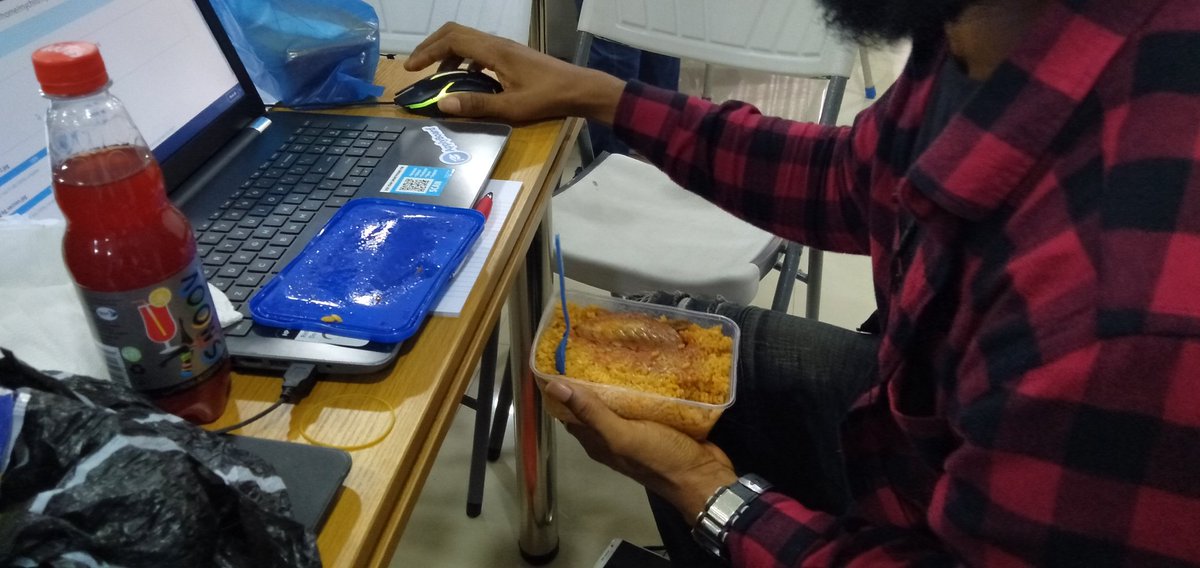 WPLagos's tweet photo. Cross section of participants as they take lunch #doaction #wordpress https://t.co/STNeBA6OsG