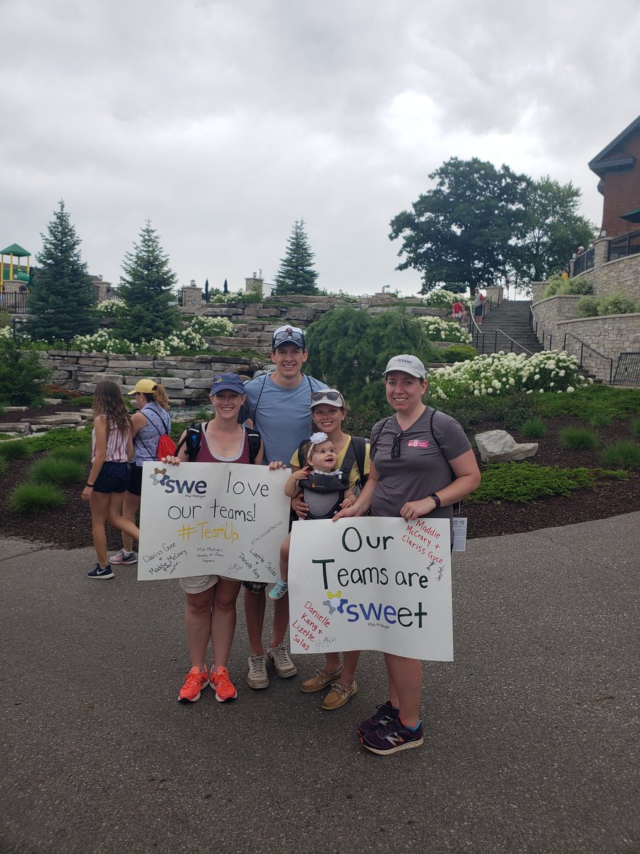 MidMichiganSWE's tweet photo. We've had so much fun at the #DowGLBI supporting @LizetteSalas5 @daniellekang @maddiekmccrary and Clariss Guce! Thanks for letting us #TeamUp with you, it has been such an honor watching you all golf! https://t.co/IVUmkswmgB
