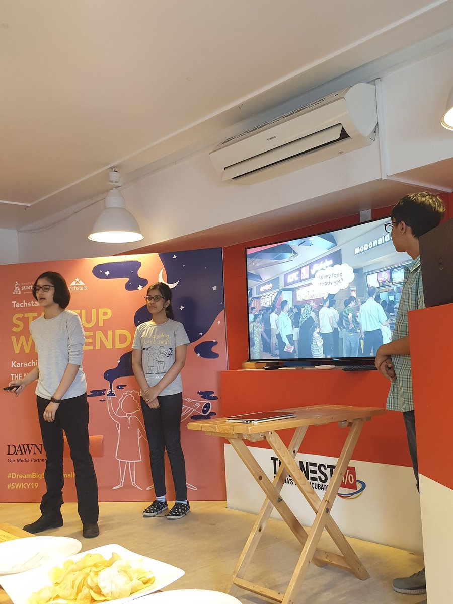 Ash_Kalim's tweet photo. Totally inspired today at the @TheNestiO for the #SWKY19 ! Some amazing young minds pitched truly awesome ideas. Feeling super happy and proud.
#Pakistan #youth #DreamBigStartSmall #youngentrepreneurs #focused https://t.co/9eJ3vW0YTw