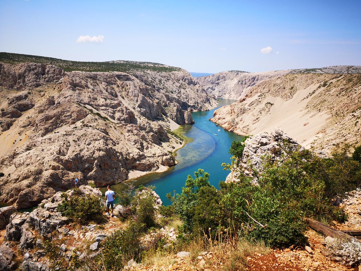 vedranmato's tweet photo. Tko treba Grand Canyon pored ovog?

#kanjonzrmanje
#europskigrandcanyon https://t.co/79LcdhS40N