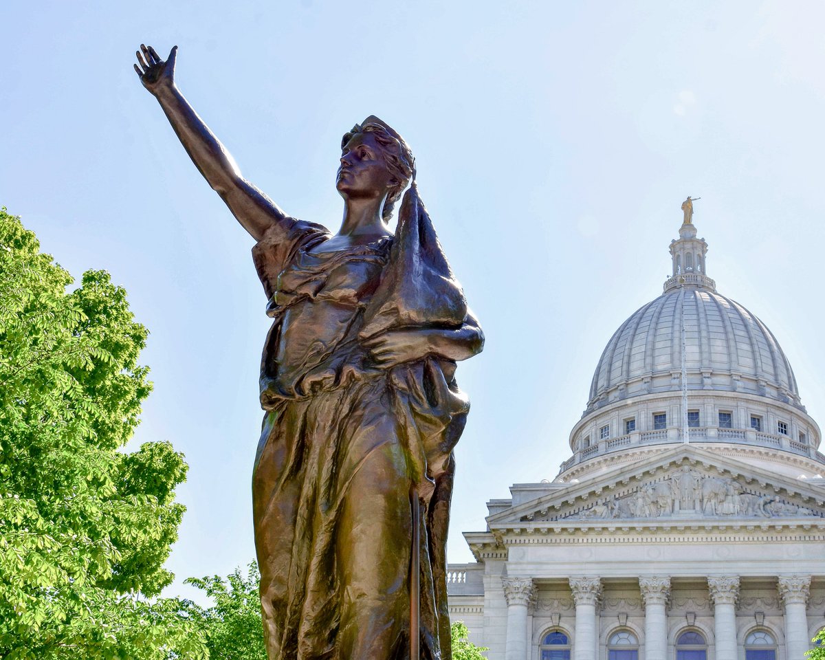 CityofMadison's tweet photo. Restored & #LivingLarger
.
.
PHOTO: A statue on Capitol Square reaches forward, with trees and the capitol building in the background.
.
.
#CityOfMadison #MadisonOutage #MadisonSummers #EmergencyManagement #DaneCoFarmersMkt https://t.co/LJ8tcz8ihY