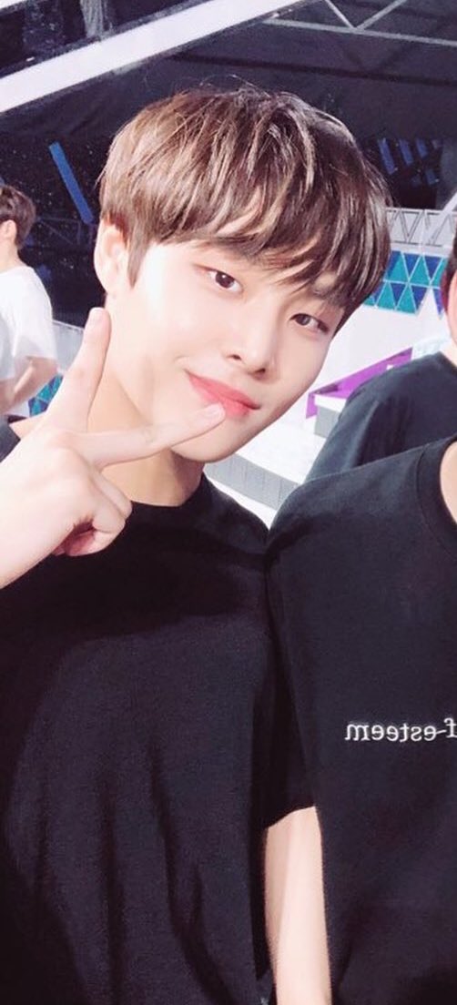 snghyn_u's tweet photo. ❤️!!!!!!!!!! I HOPE URE DOING WELL!!!!!!! https://t.co/CcvLbDS3hq
