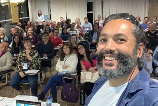zeoquantic's tweet photo. Alexandre Tavola, doutor em biotecnologia e Ceo da Nova Ciência, palestra em Brasília!👏🏻👏🏻👏🏻
.
.
.

Introdução à  Tecnologias Quanticas aplicadas à saúde. "O Futuro é agora: Transformando a prática clínica de profissionais da saúde". https://t.co/4oltJpA36i