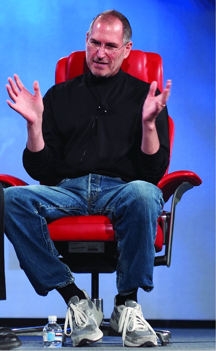 デニムにグレーのニューバランスを合わせるとスティーブジョブズになる