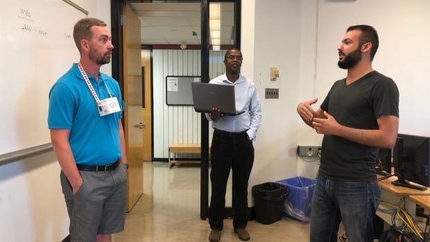 NewMediaMB's tweet photo. Today in Manitoba's tech world!
A pair of graduates from Brandon's @ACCMB have developed a system to help the visually impaired navigate inside large buildings, including schools.
Read More: https://t.co/keOz3MJxSj
#mbtech #manitobatech https://t.co/qdPYQsTgZC