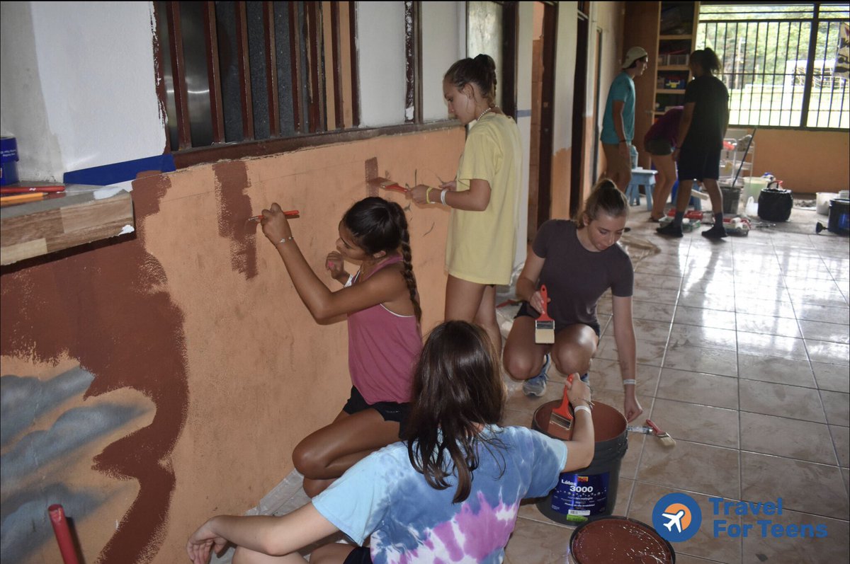 SarahPaigeLowe's tweet photo. @TravelForTeens ❤️🇨🇷 https://t.co/oZQsxkDsdj